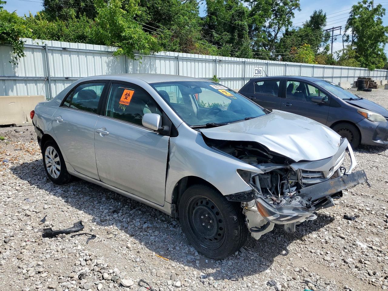 2013 Toyota Corolla Le - Image 4