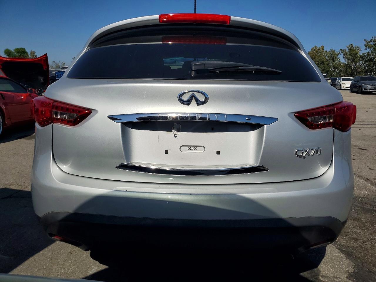 2017 Infiniti Qx70 Base - Image 6