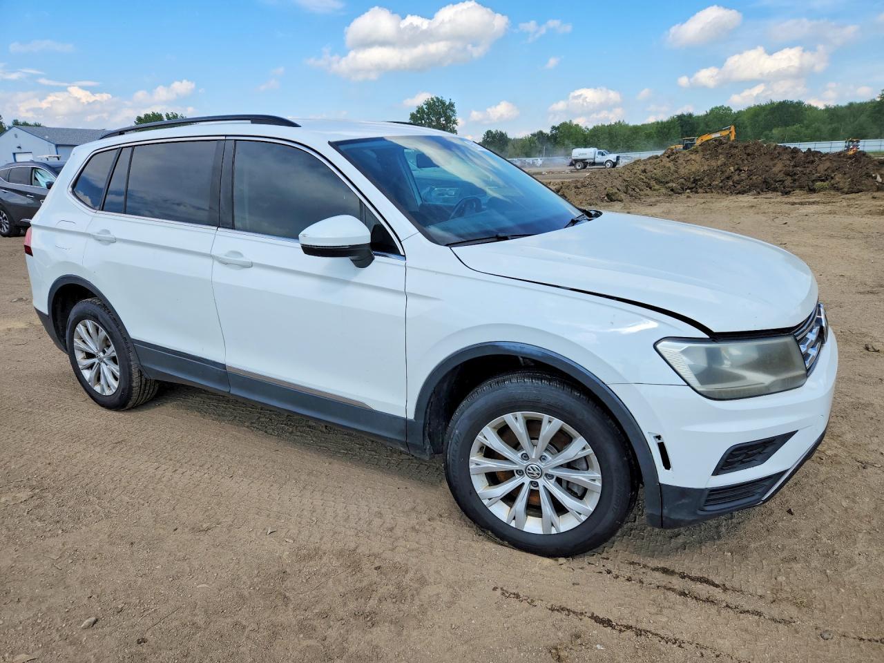2019 Volkswagen Tiguan Se - Фото 4