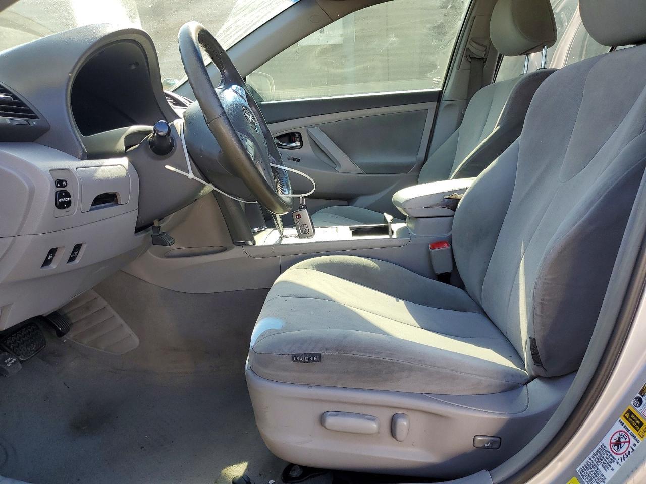 2010 Toyota Camry Hybrid - Фото 7