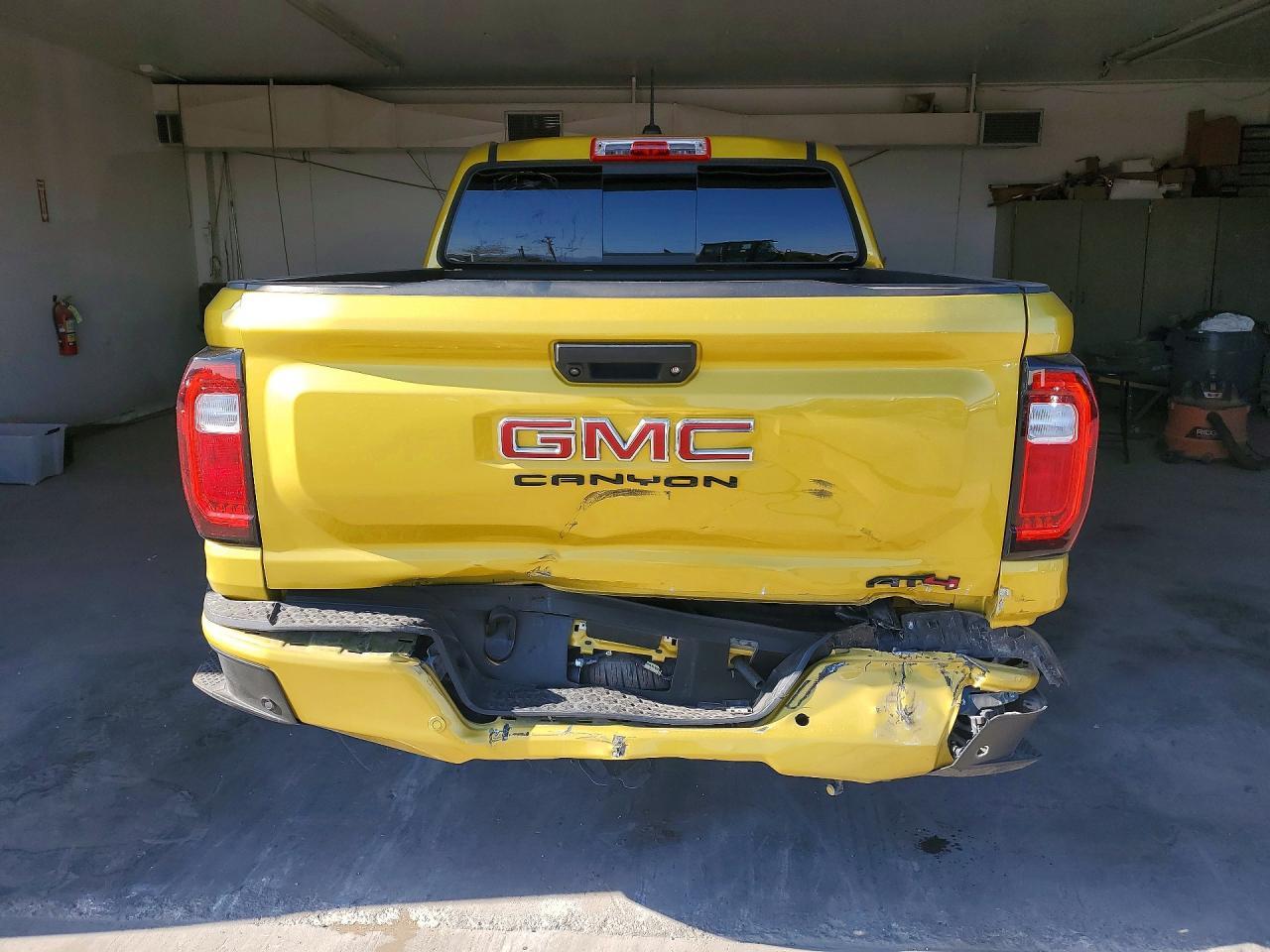 2023 GMC Canyon At4 - Image 6