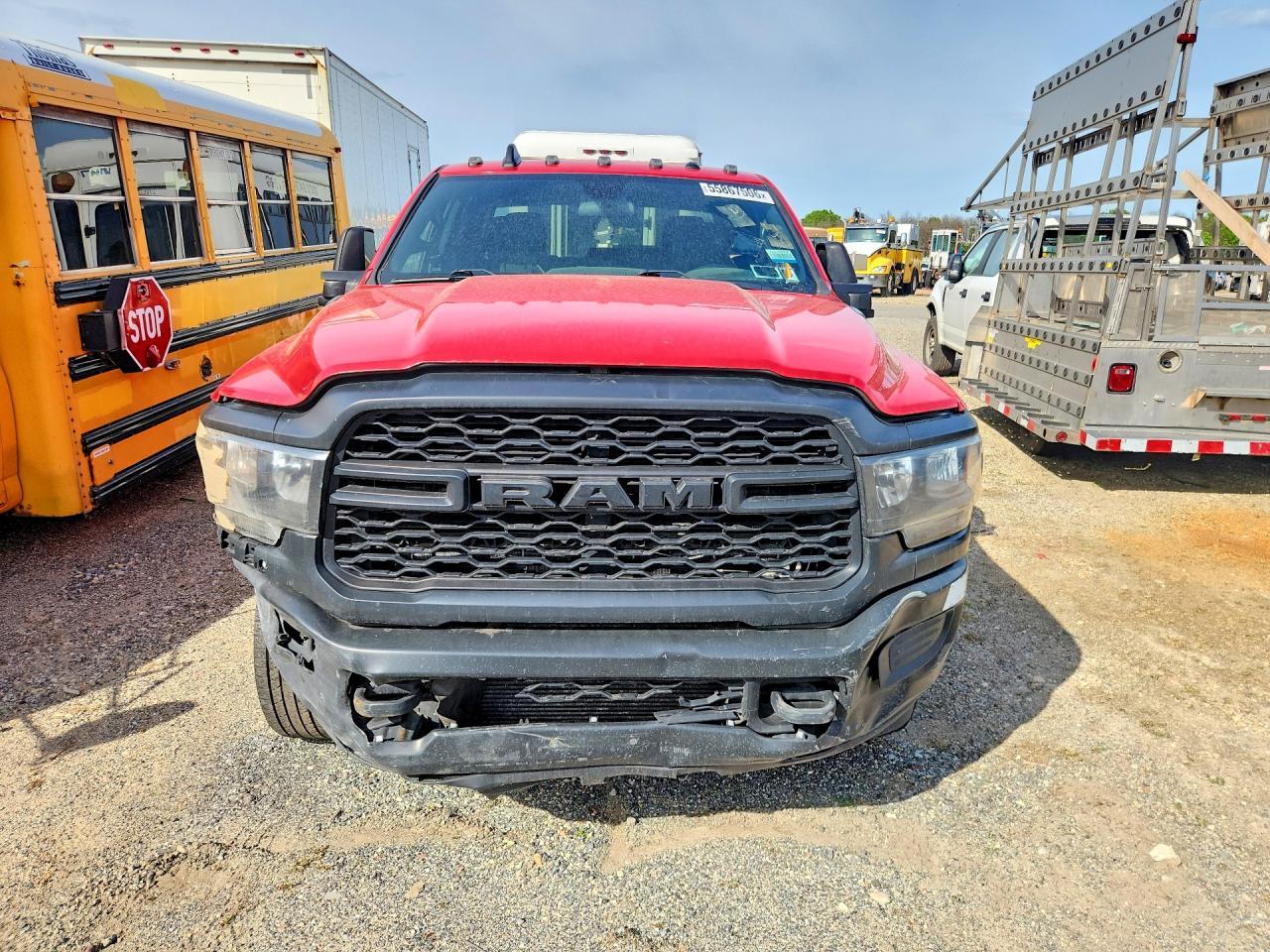 2023 Ram 3500 Tradesman - Фото 5