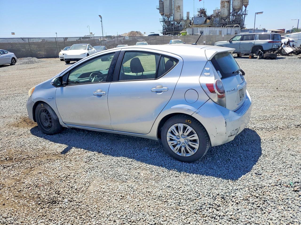 2013 Toyota Prius C - Image 2