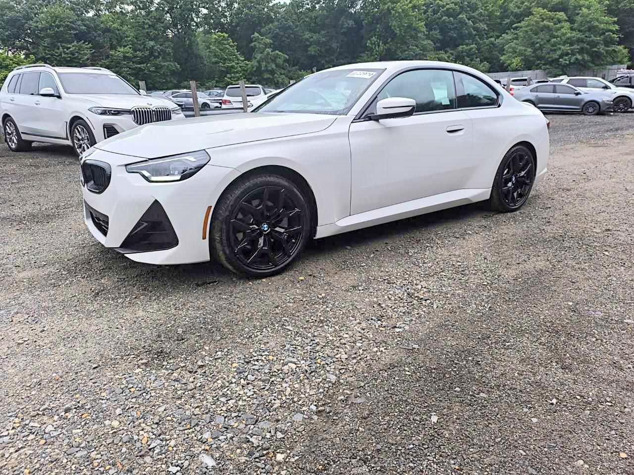 2026 BMW 230Xi