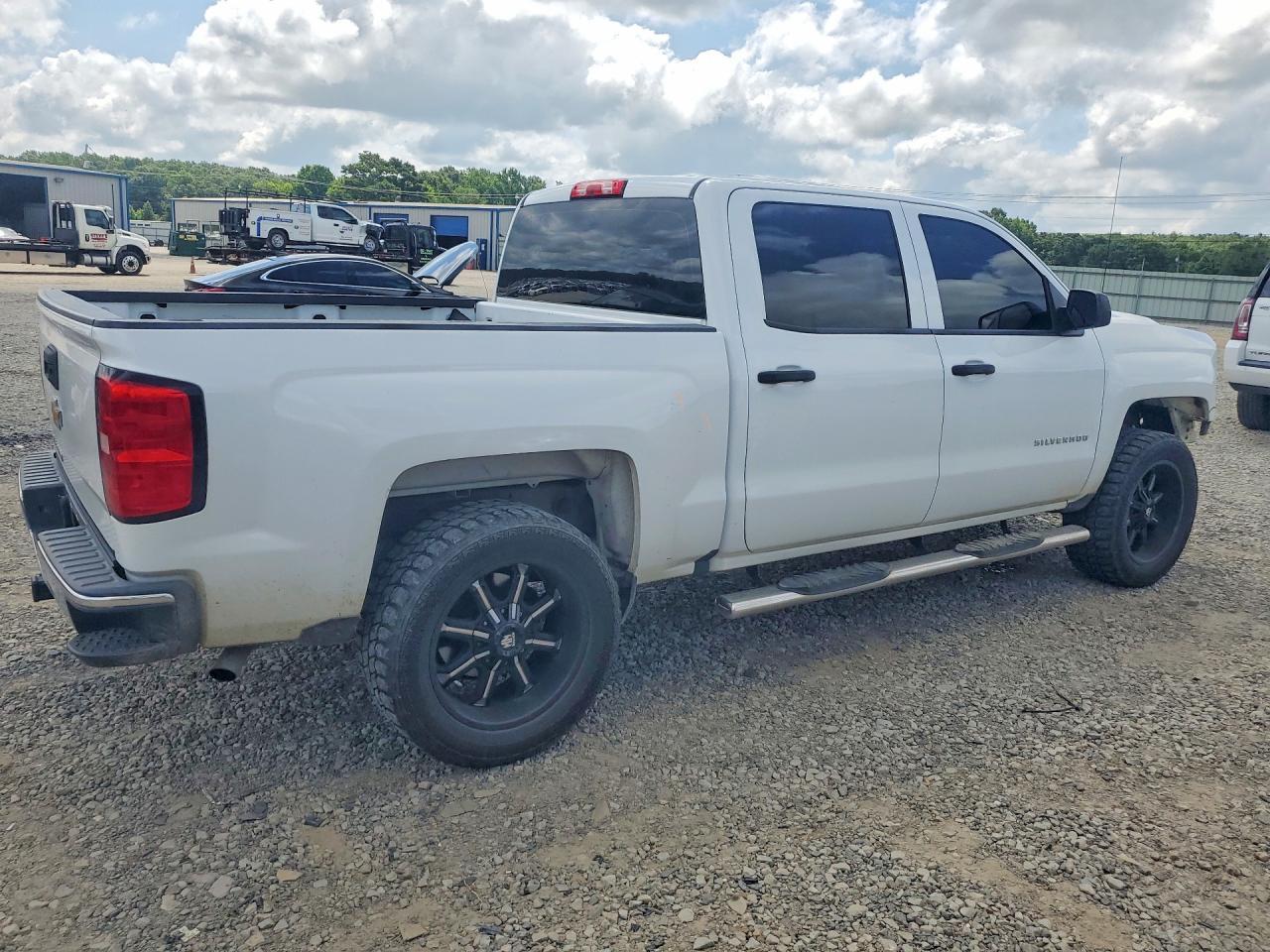 2018 Chevrolet Silverado K1500 - Фото 3