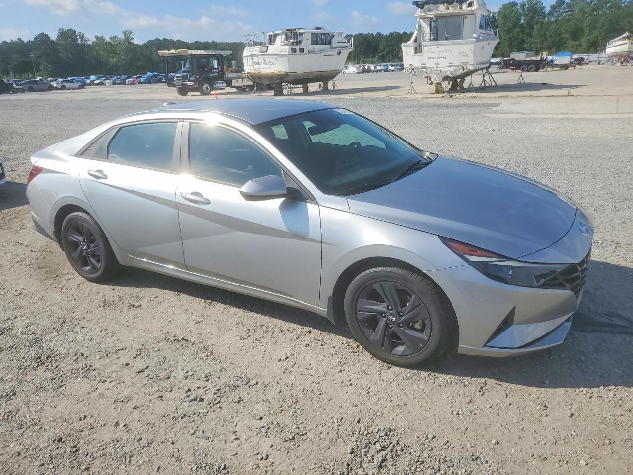 2022 Hyundai Elantra Sel - Image 4