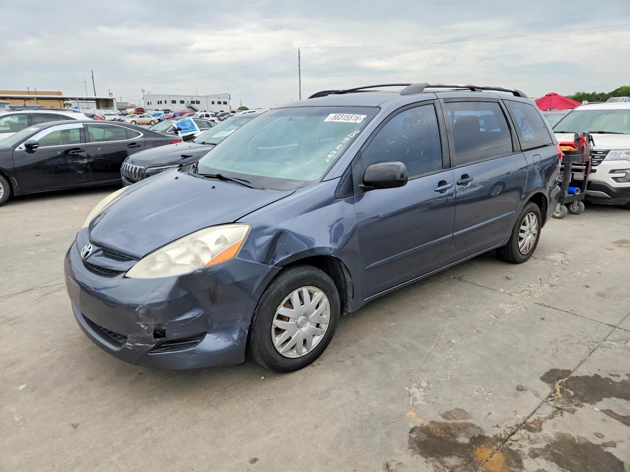 2009 Toyota Sienna Ce 7-Passenger