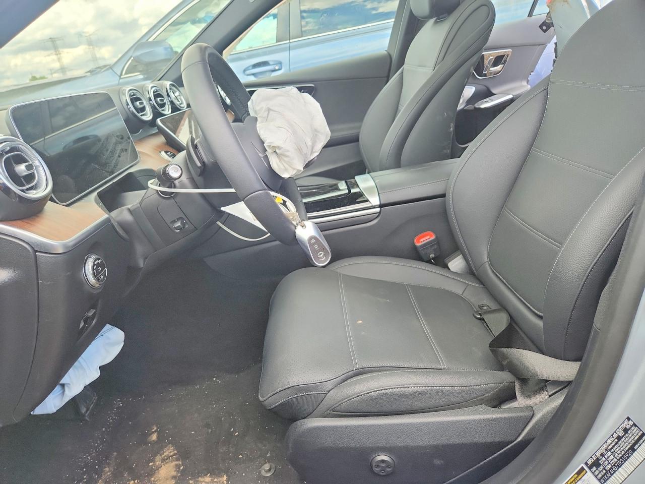 2026 Mercedes-Benz C 300 4Matic - Фото 7
