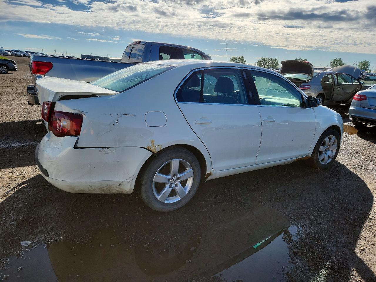 2008 Volkswagen Jetta Se - Фото 3