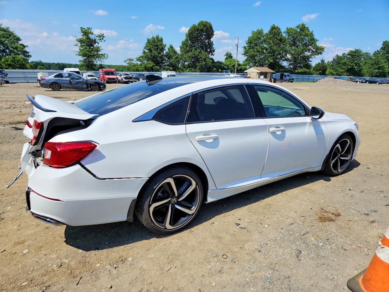 2022 Honda Accord Sport Se - Фото 3