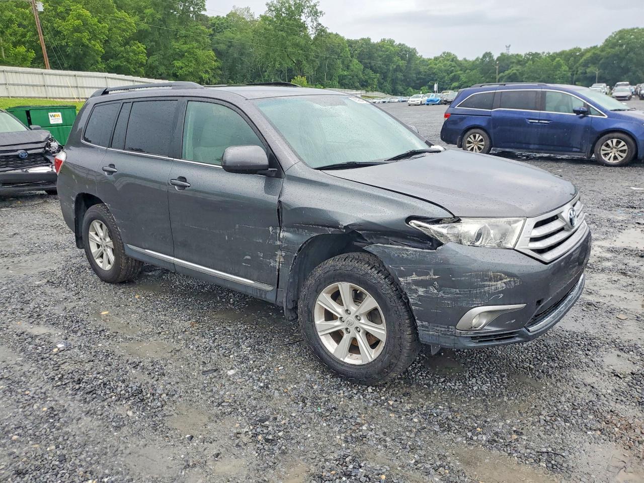 2011 Toyota Highlander Base - Фото 4