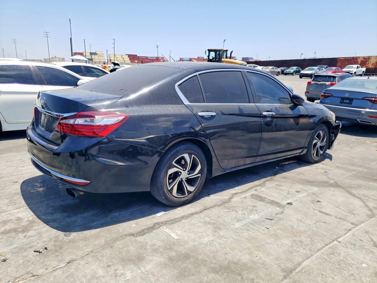 2017 Honda Accord Lx - Фото 3