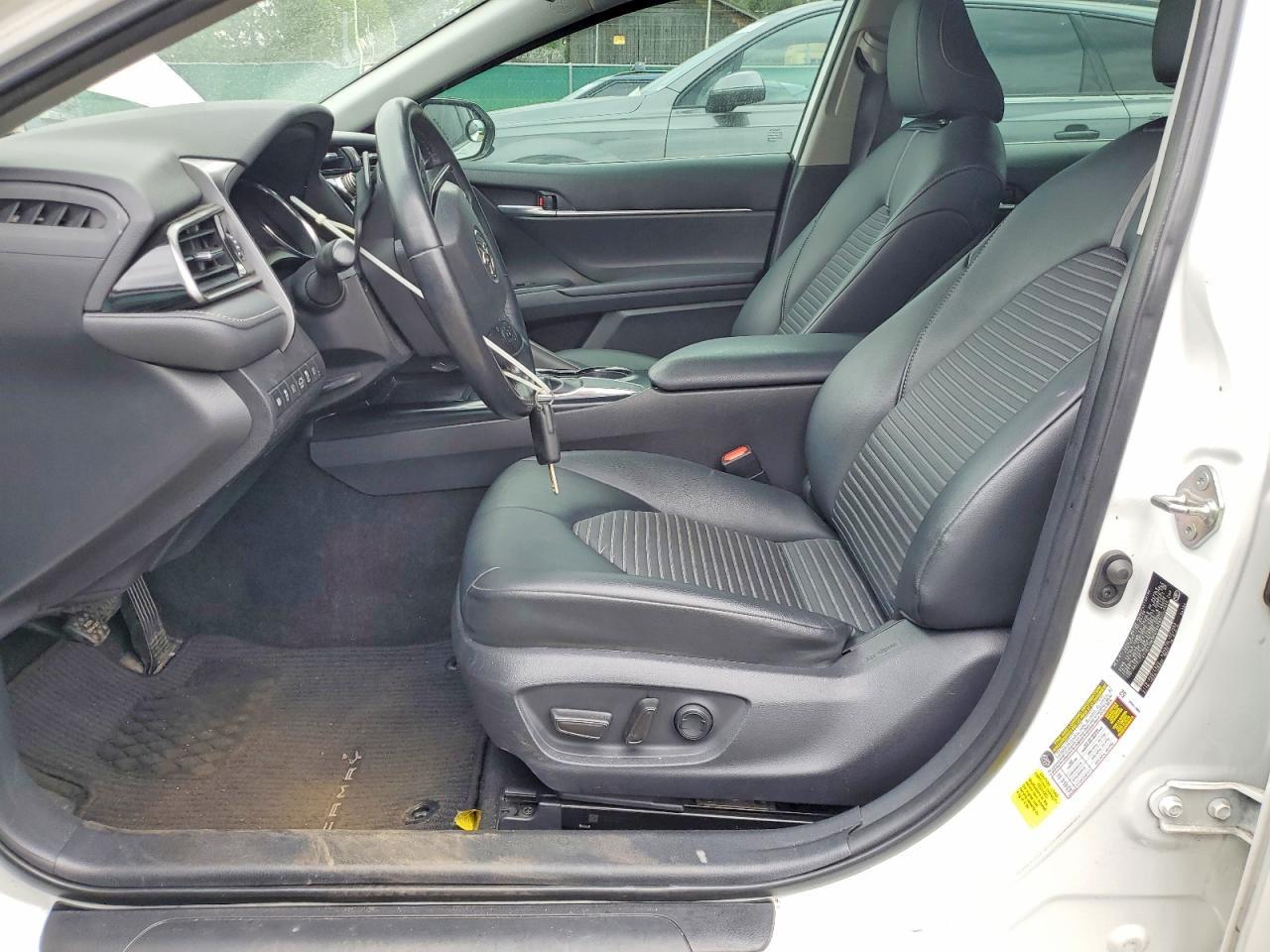2019 Toyota Camry Se - Фото 7