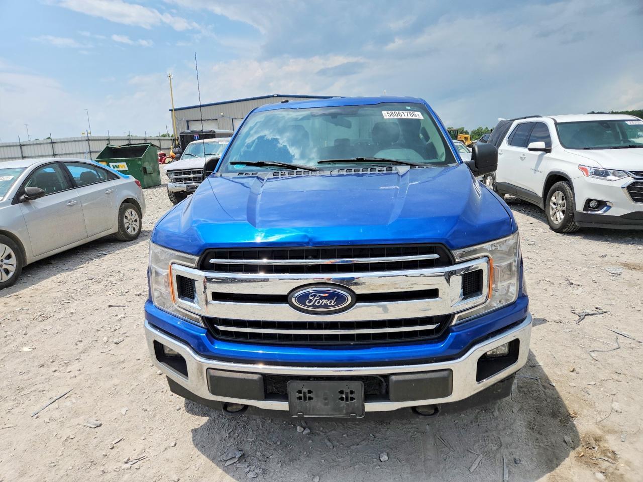 2018 Ford F150 Super Cab - Фото 5