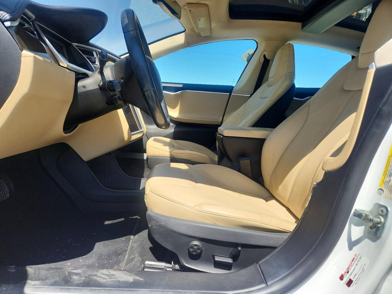 2013 Tesla Model S - Image 7