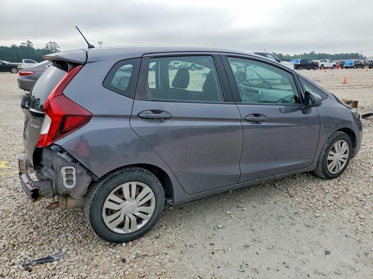 2017 Honda Fit Lx - Image 3