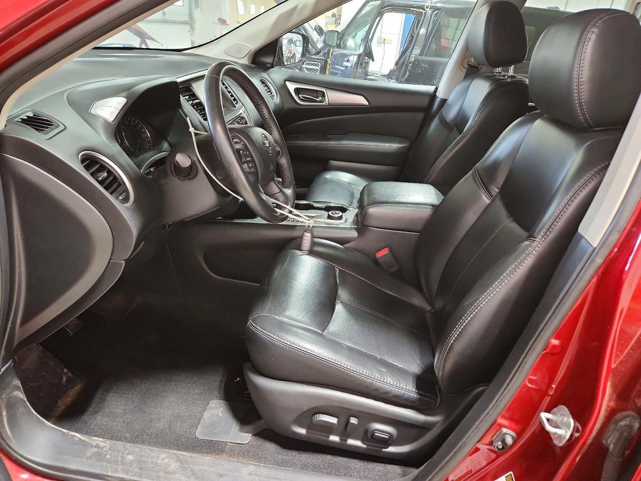 2017 Nissan Pathfinder Sl - Image 7