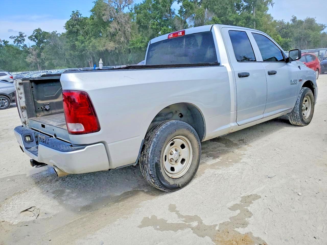 2016 Ram 1500 St - Фото 3