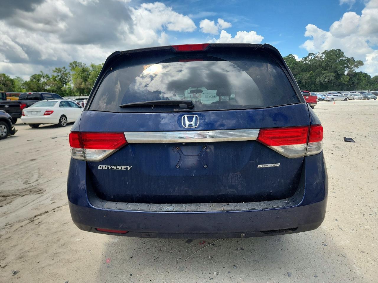 2016 Honda Odyssey Se - Image 6