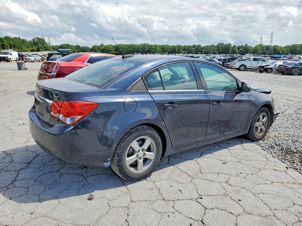 2015 Chevrolet Cruze Lt - Image 3