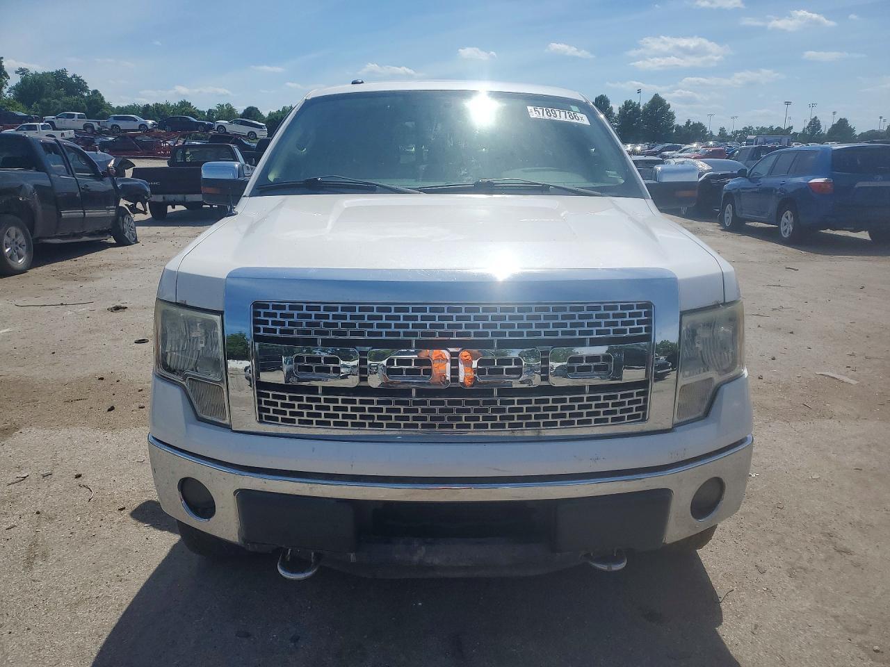 2011 Ford F150 - Фото 5
