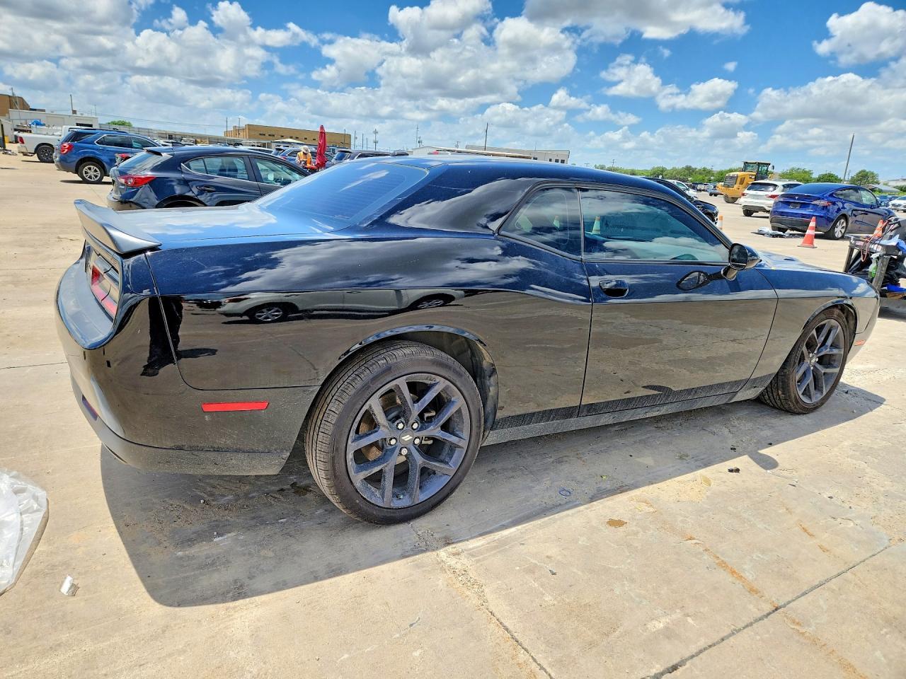 2020 Dodge Challenger Sxt - Фото 3