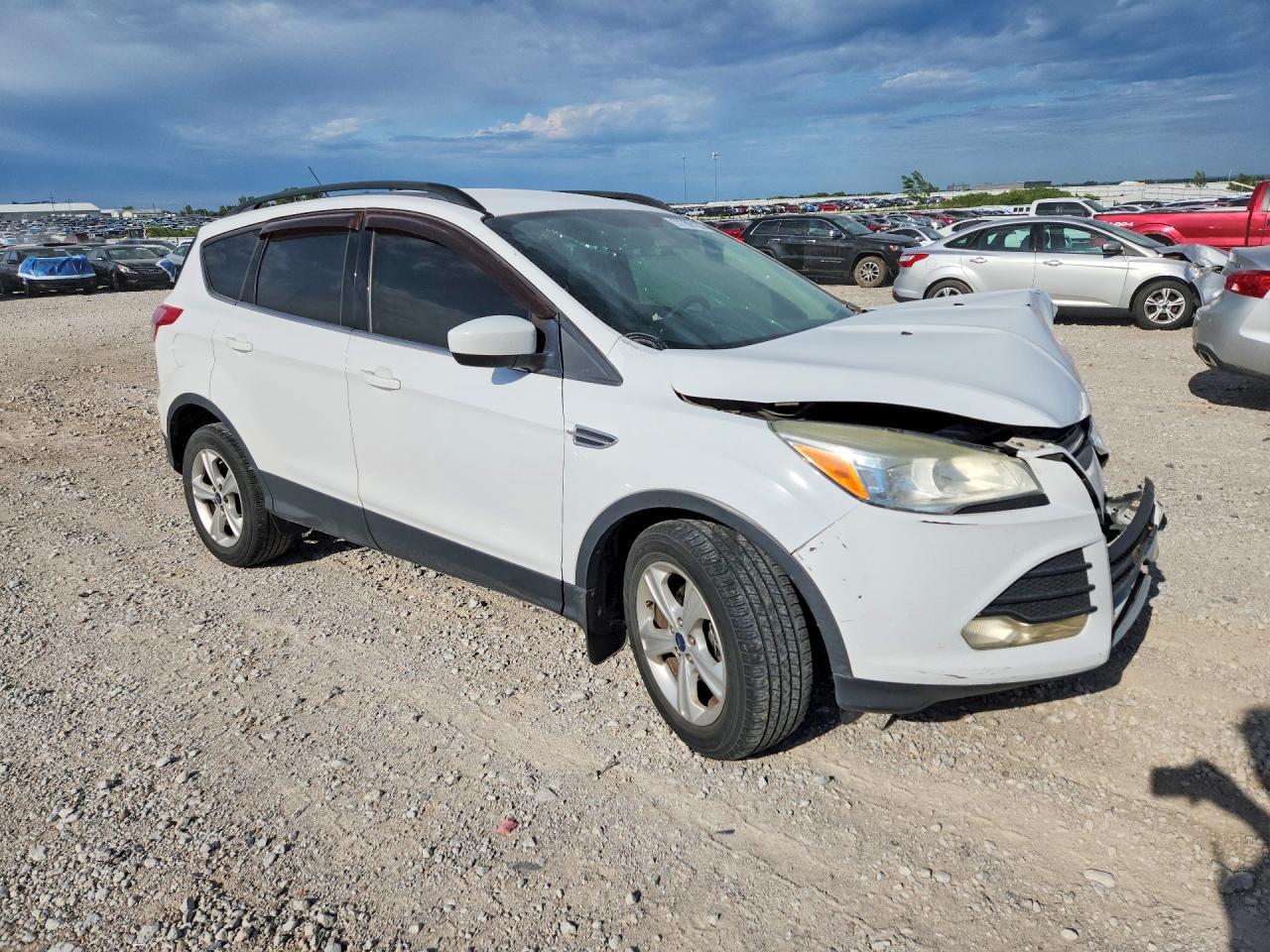 2014 Ford Escape Se - Фото 4