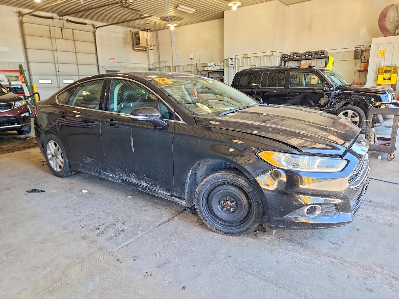 2013 Ford Fusion Se - Фото 4