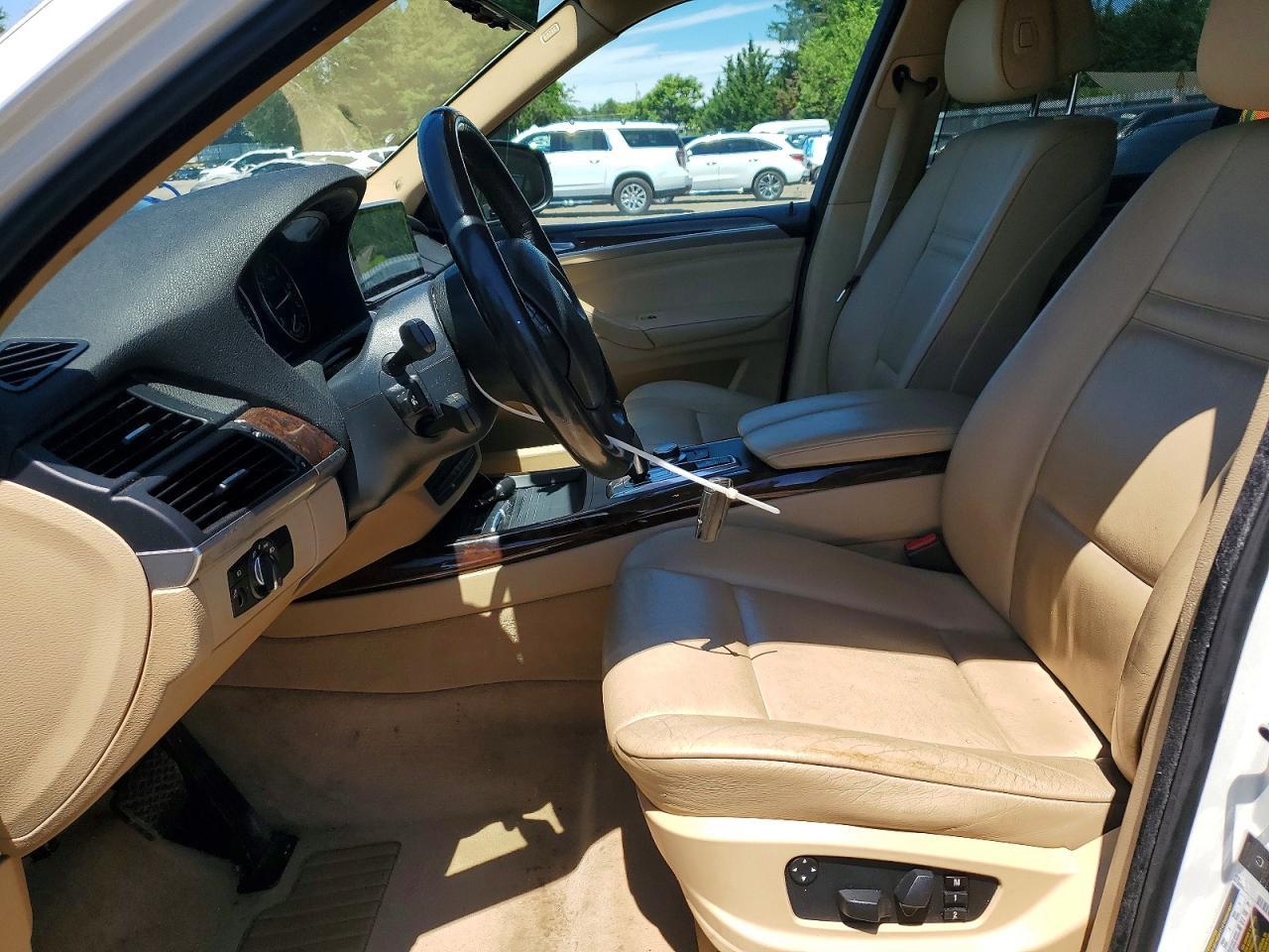 2009 BMW X5 xDrive30I - Фото 7