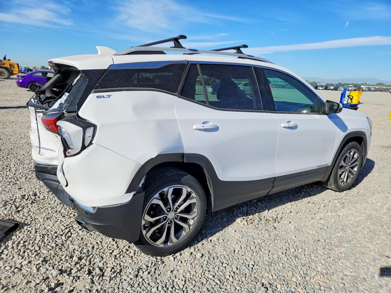 2020 GMC Terrain - Фото 3