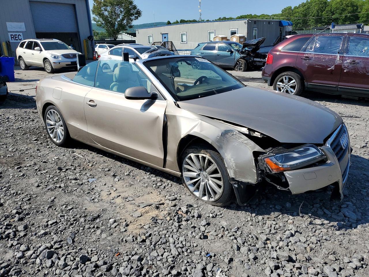 2011 Audi A5 Premium Plus - Image 4