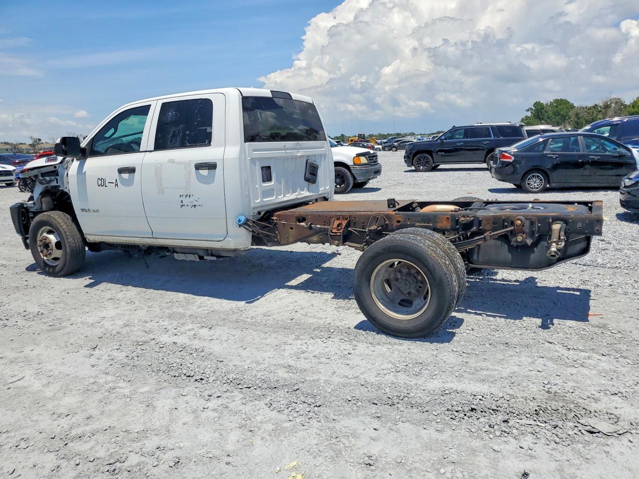 2021 Ram 3500 - Фото 2
