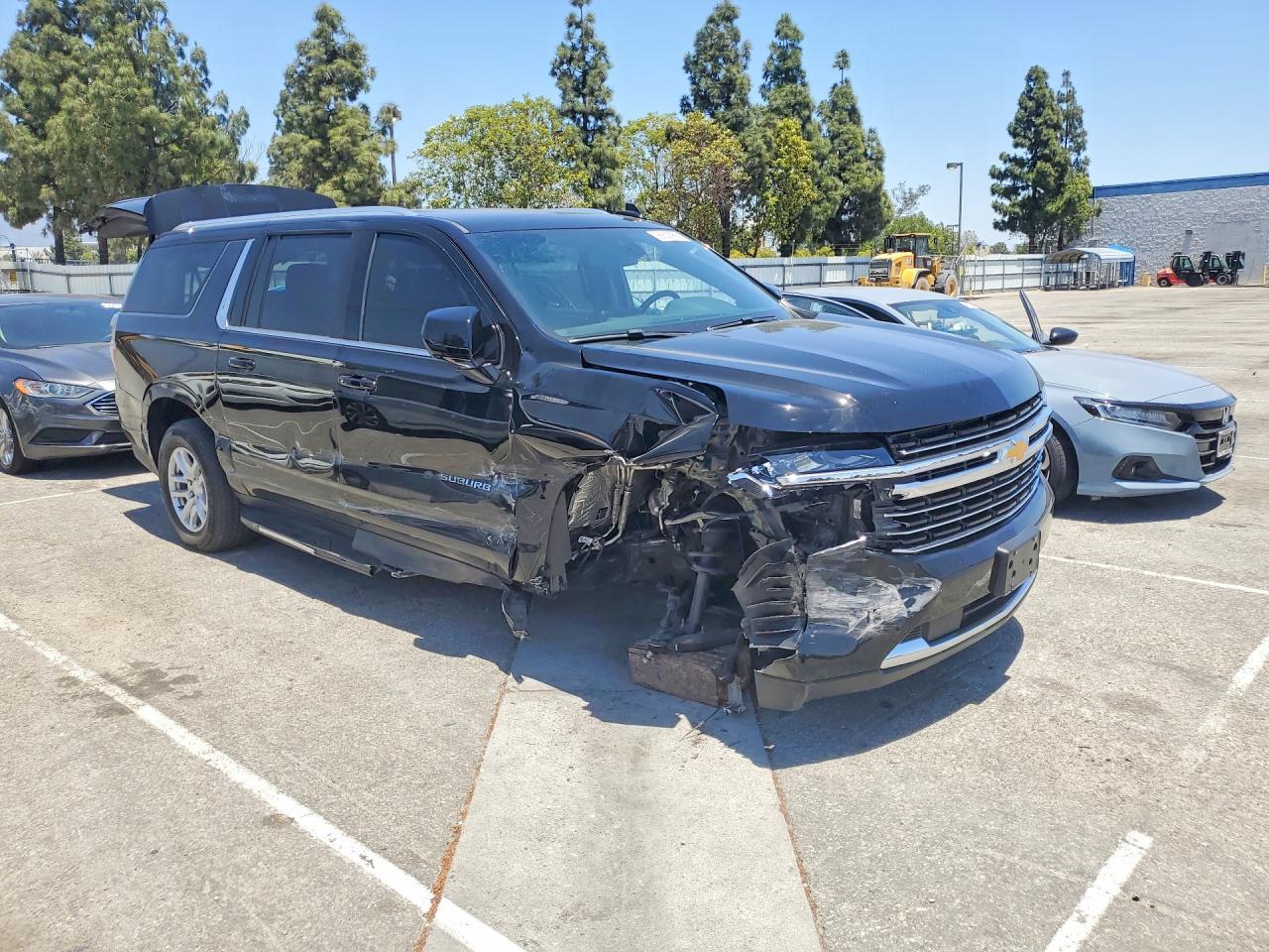 2024 Chevrolet Suburban C1500 Lt - Фото 4