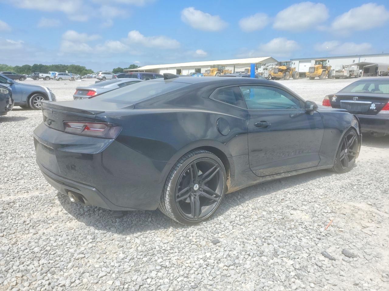 2018 Chevrolet Camaro Lt - Фото 3