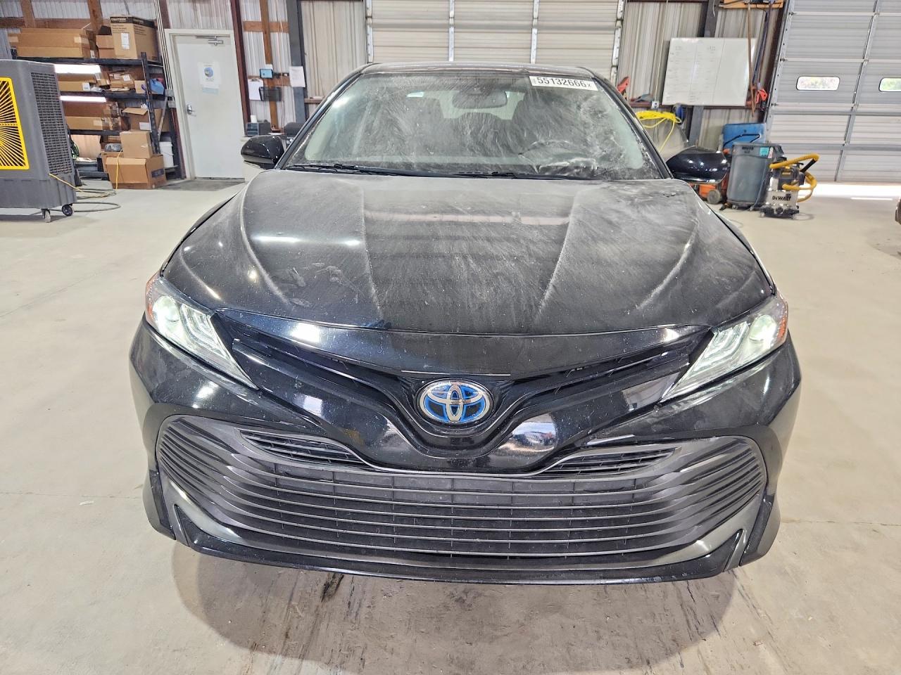 2020 Toyota Camry Hybrid Xle - Фото 5