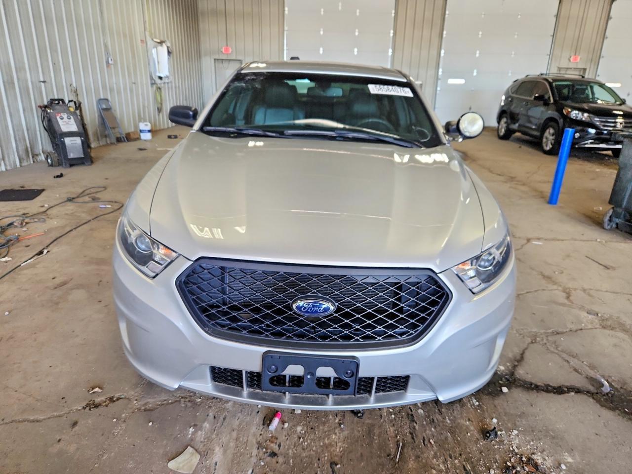 2019 Ford Taurus Police Interceptor - Фото 5