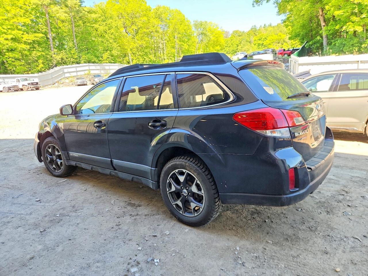 2014 Subaru Outback 3.6R Limited - Фото 2