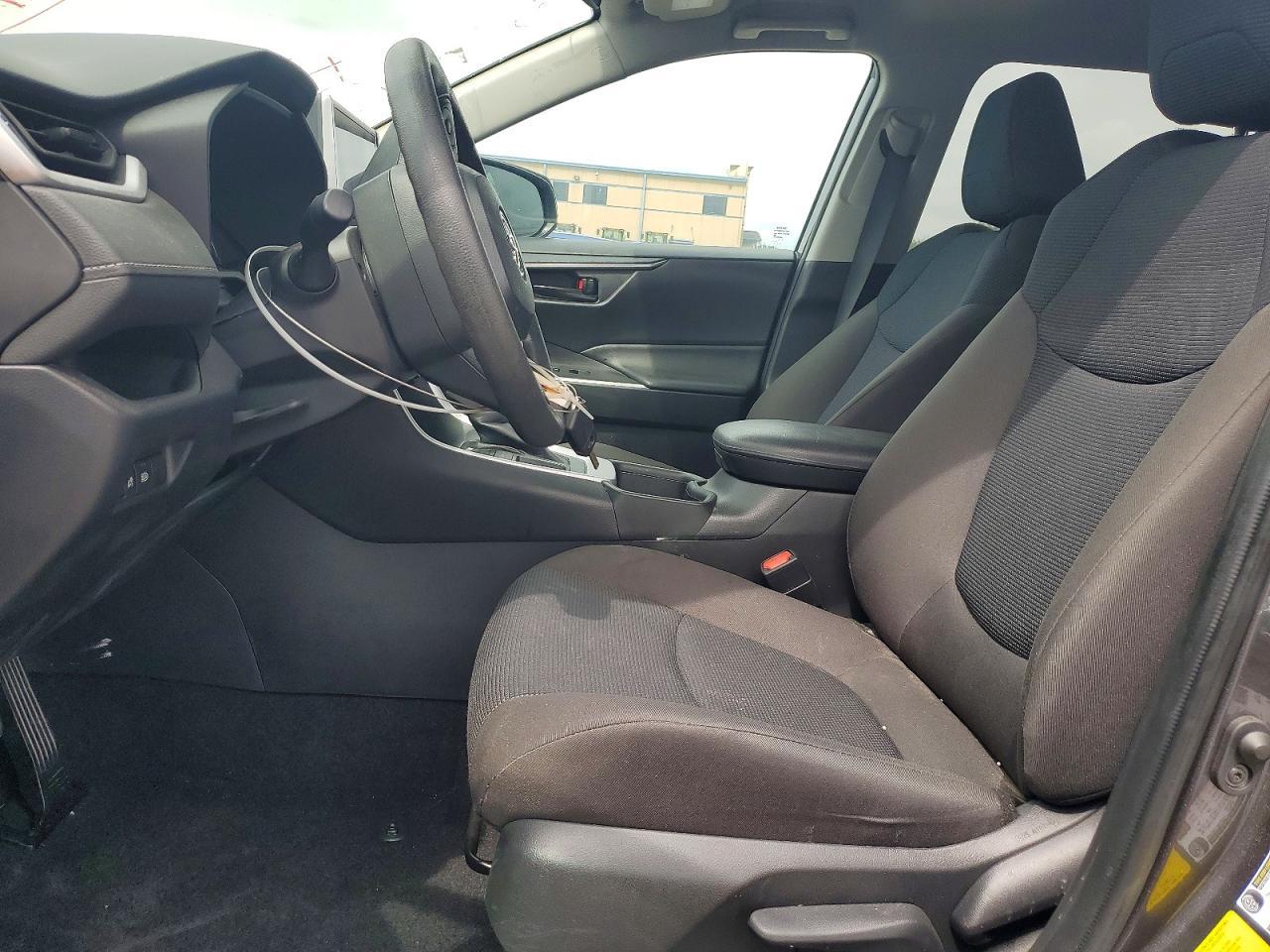 2024 Toyota Rav4 Le - Фото 7