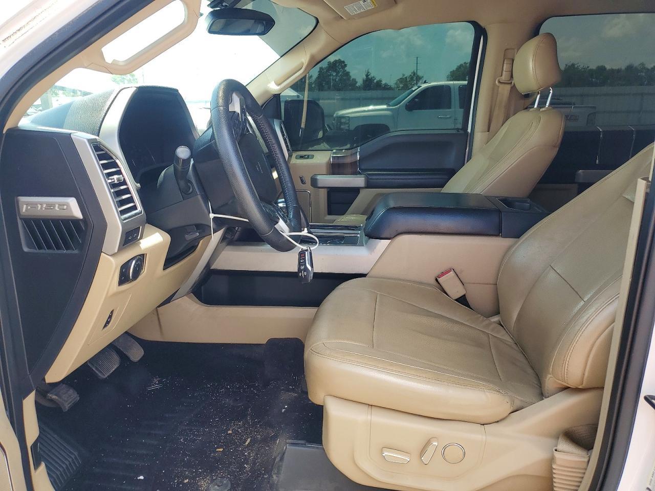 2015 Ford F150 Supercrew - Фото 7
