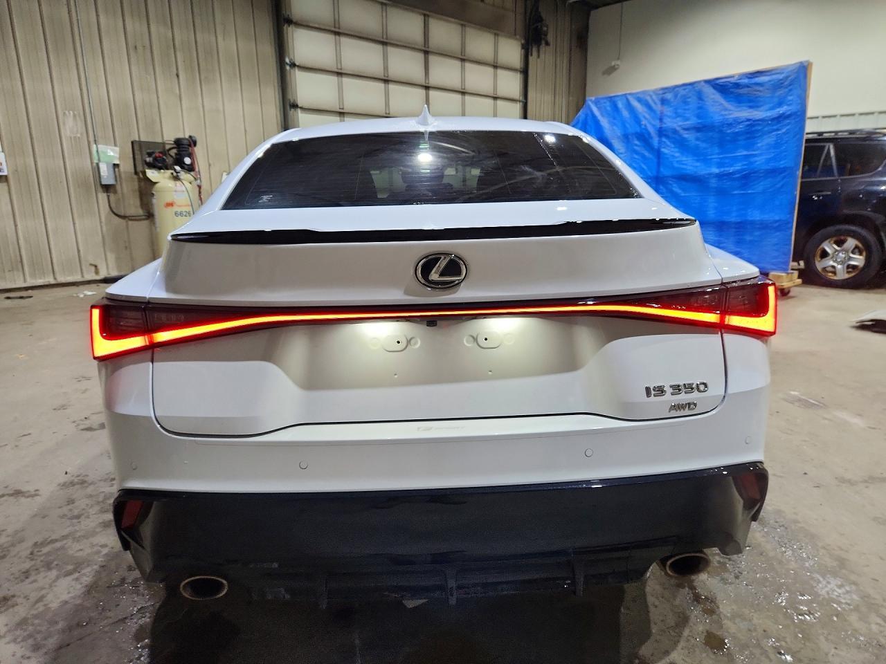 2025 Lexus Is 350 F Sport - Image 6
