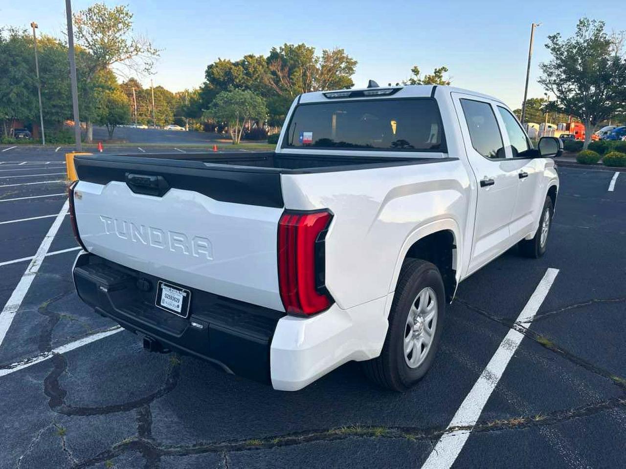 2025 Toyota Tundra Sr - Фото 4
