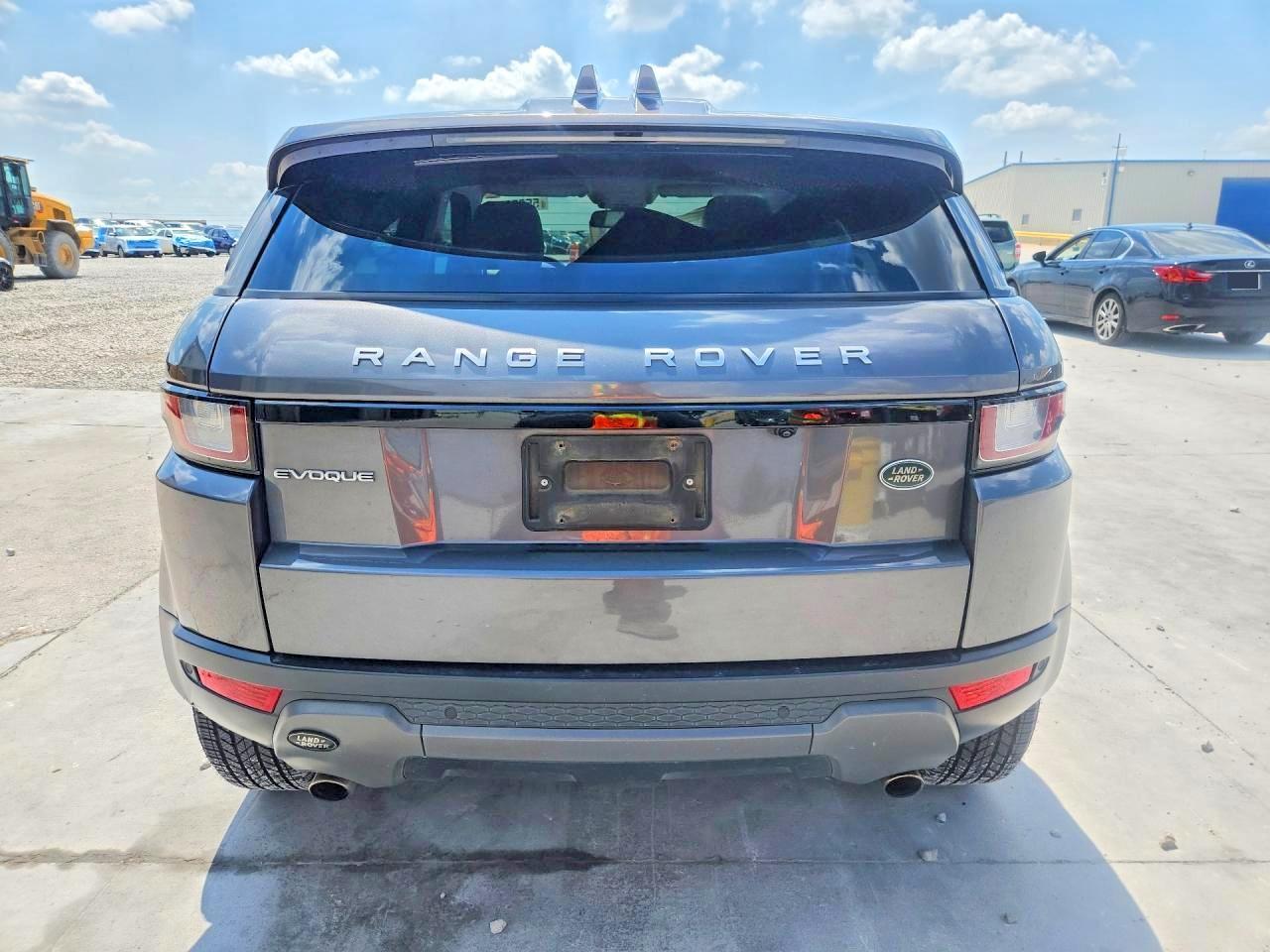 2018 Land Rover Range Rover Evoque Se - Image 6