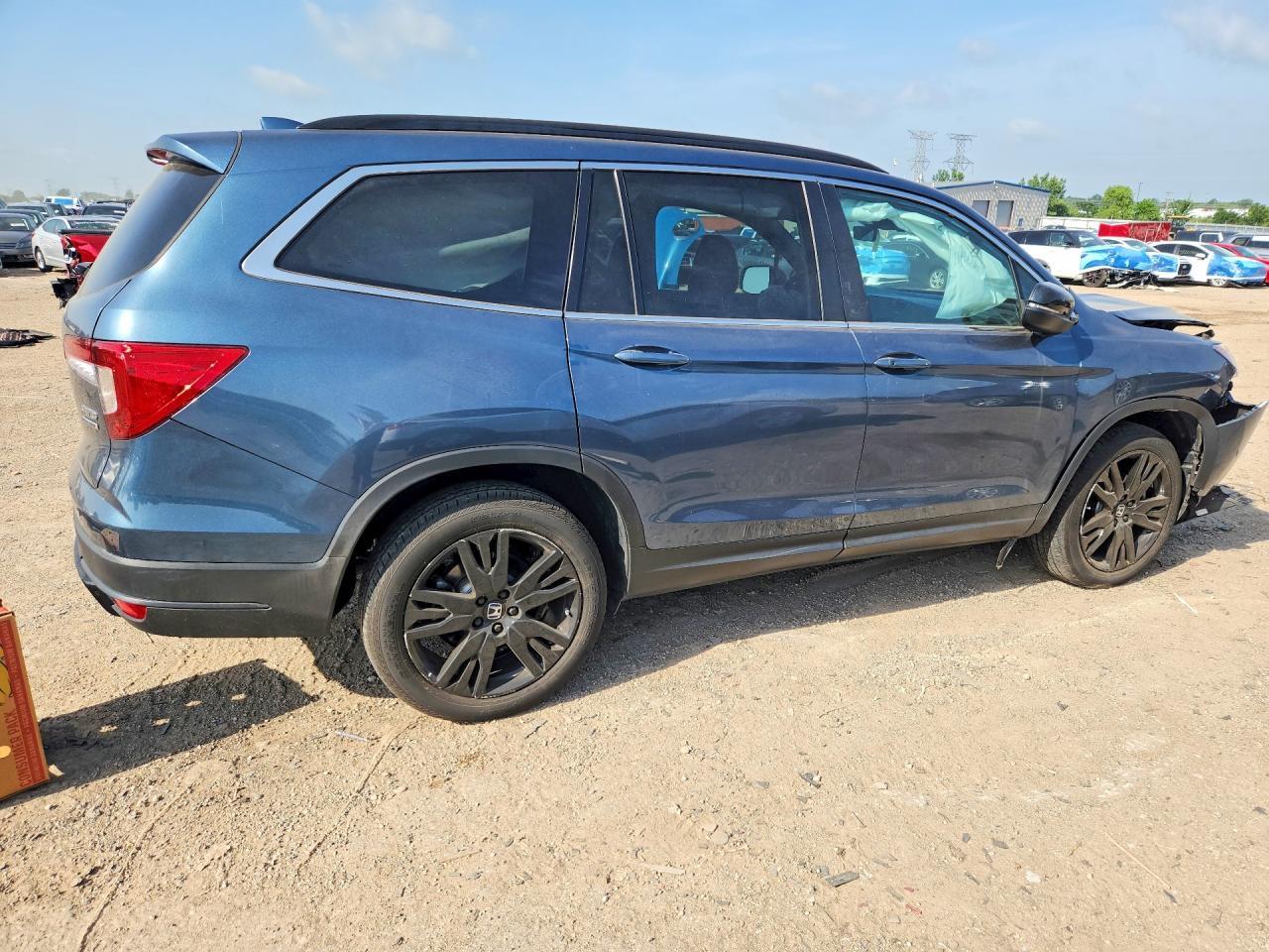 2022 Honda Pilot Se - Фото 3