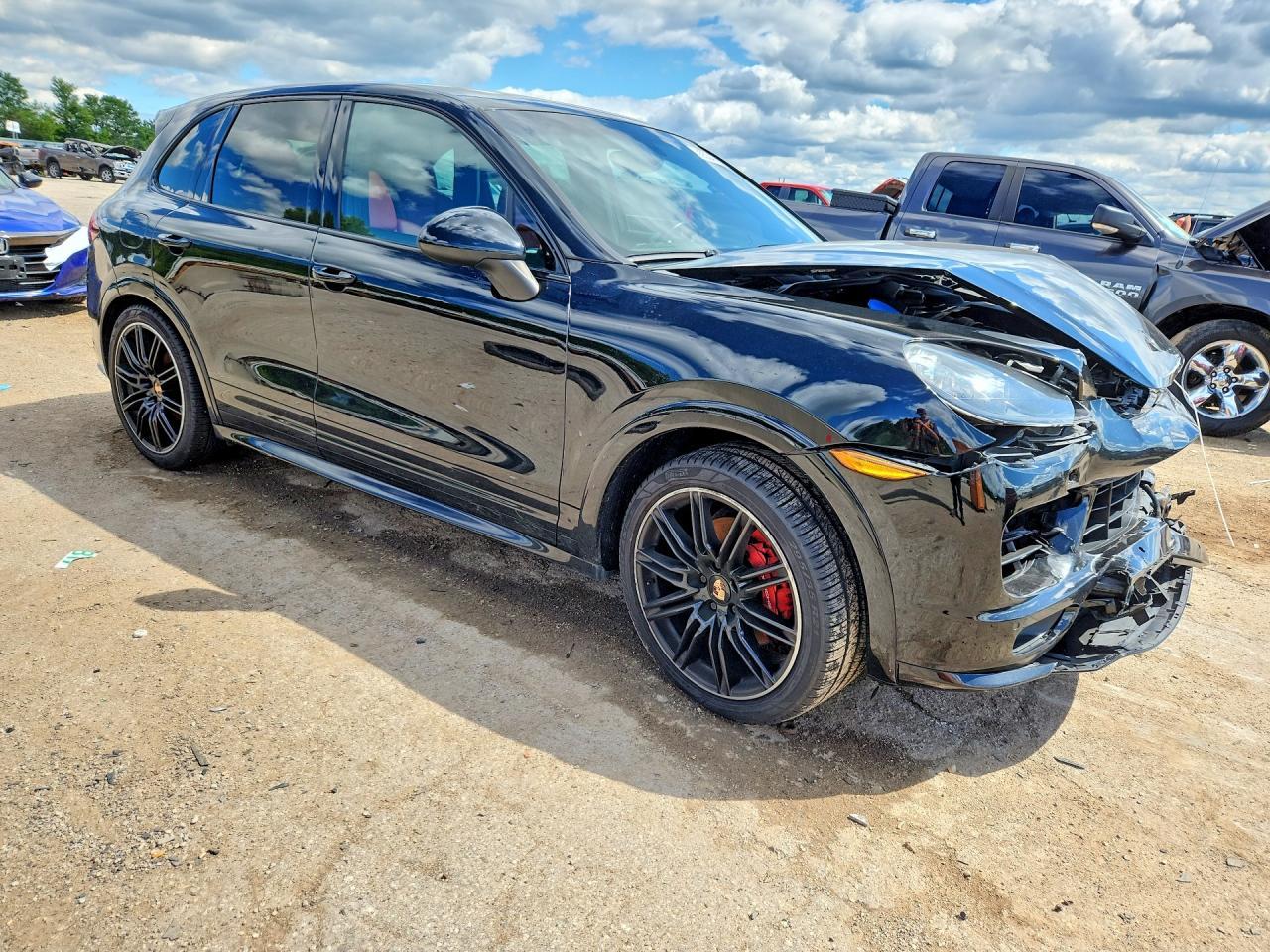 2014 Porsche Cayenne Gts - Фото 4