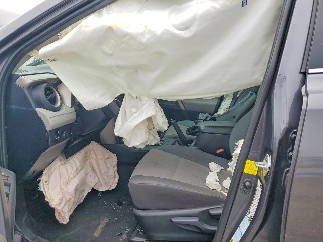 2015 Toyota Rav4 Le - Фото 7