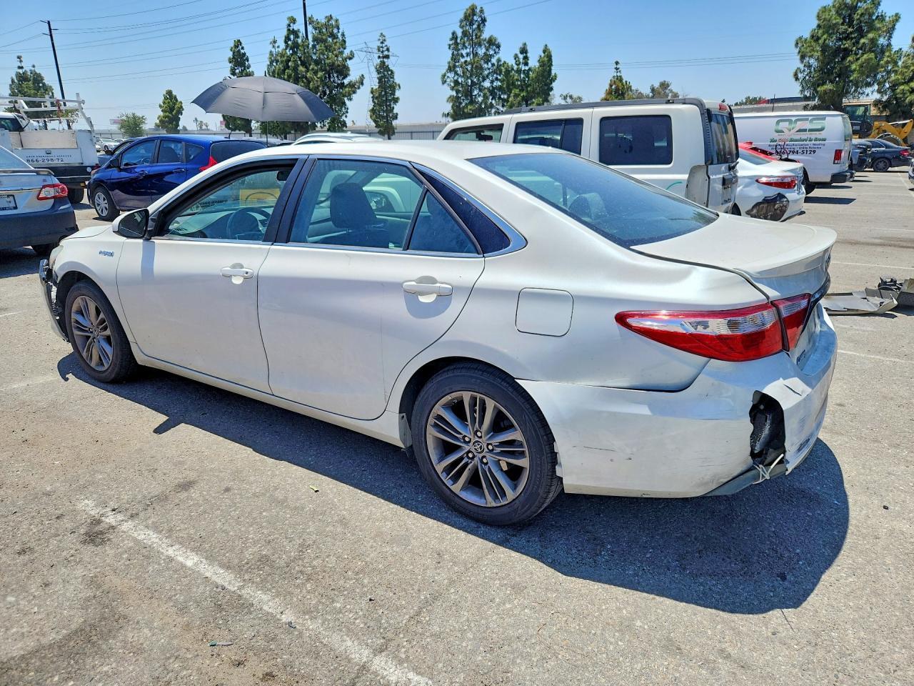 2015 Toyota Camry Hybrid Se - Фото 2