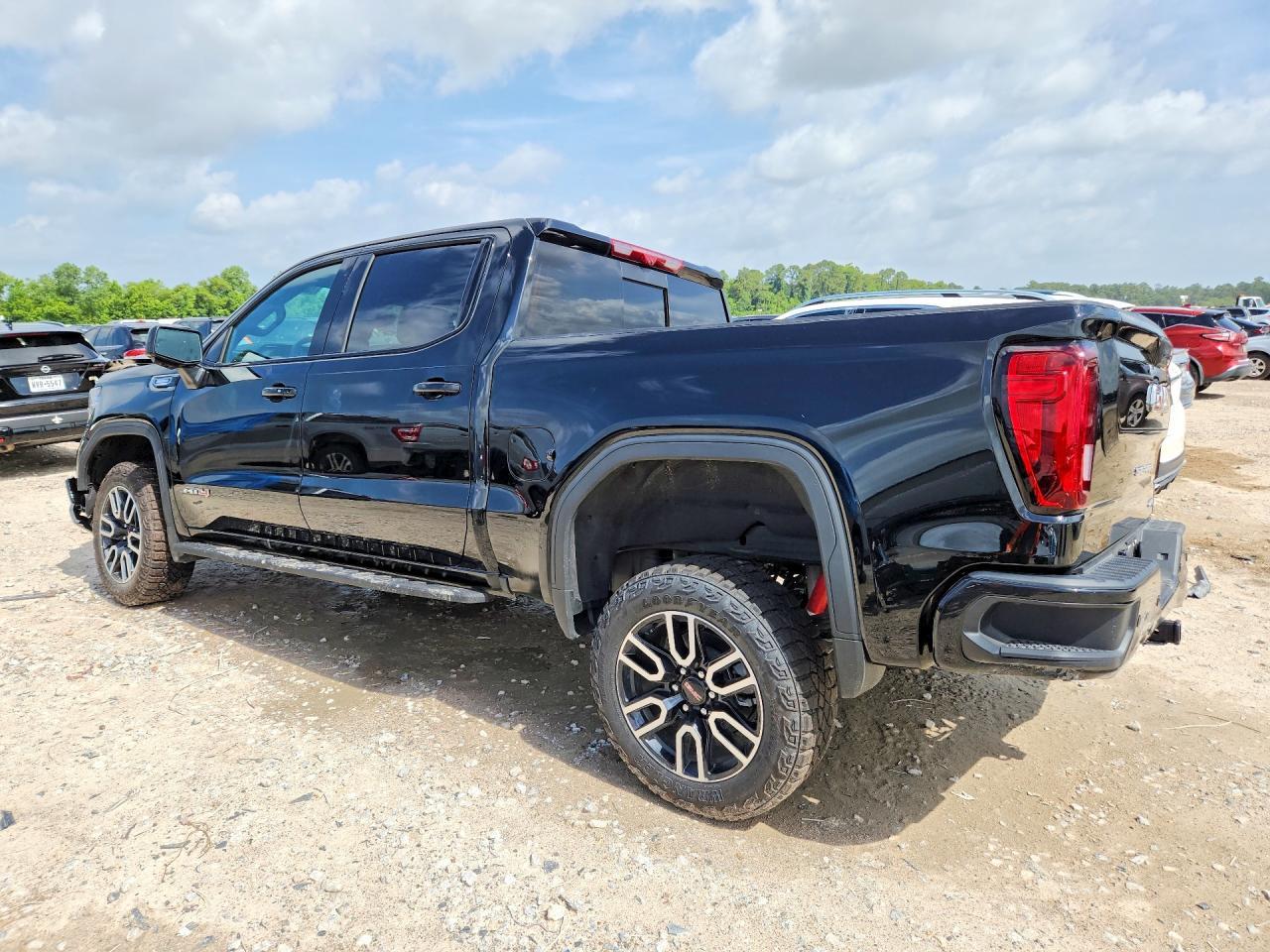 2026 GMC Sierra 15 - Фото 2