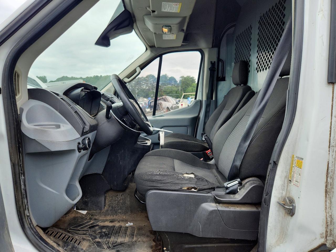 2016 Ford Transit 350 Delivery Van - Image 7