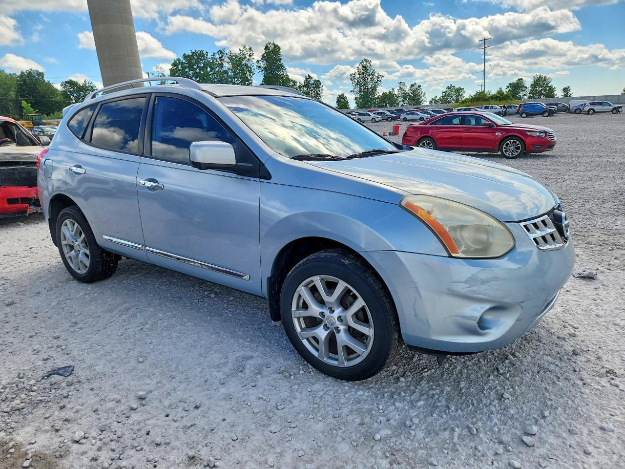 2013 Nissan Rogue S - Image 4