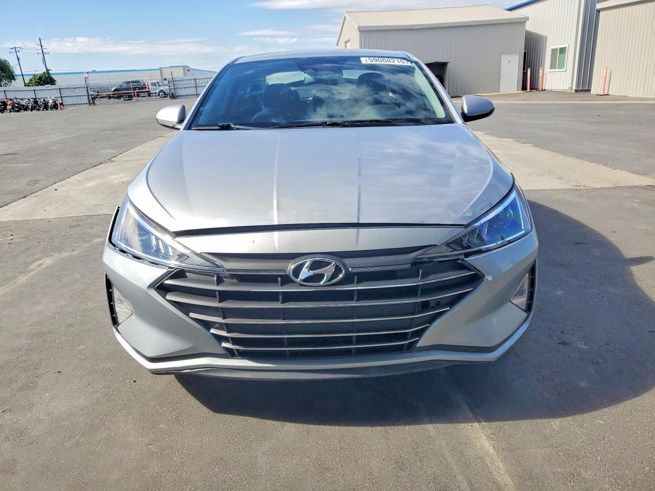 2020 Hyundai Elantra Sel - Image 5